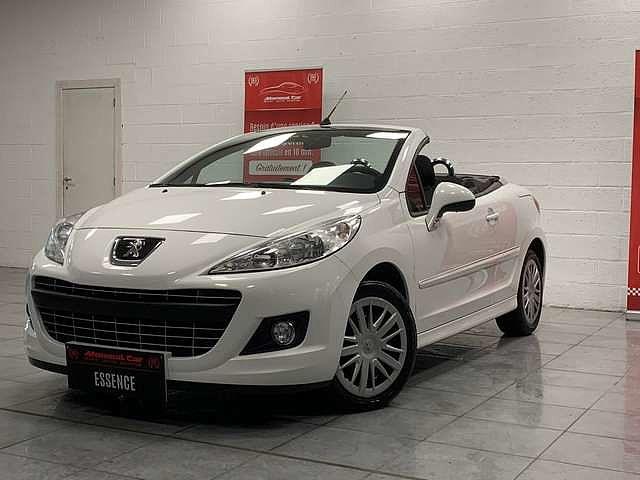 Peugeot 207 1.6i  CabrioCarnet Complet Etat impeccable