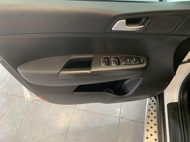 KIA Sportage 1.7 CRDi 2WD Must  GARANTIE :13/09/2025  Airco 