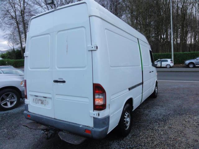 Mercedes-Benz Sprinter 311