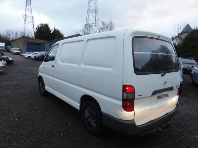 Toyota HI-ACE 
