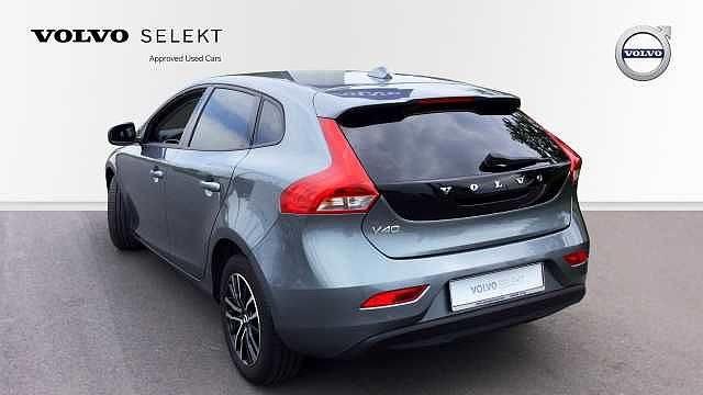 Volvo V40 Momentum