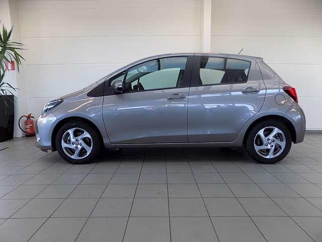 Toyota Yaris 1.5i VVT-i Hybrid E-CVT/NAVI/CAMERA/1ER PROP