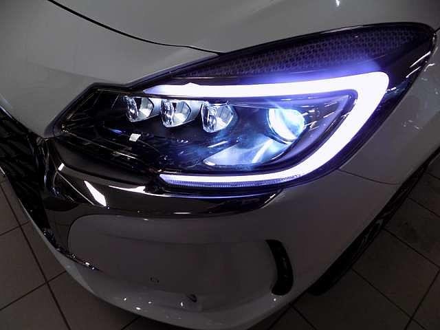 Citroen DS3 1.2  Sport Chic S/1ER PROP/BOITE AUTO/NEUVE/FULL