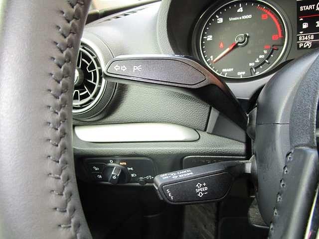 Audi A3 1.6 TDi S tronic/1ER PROP/XENON/GPS/ETAT9