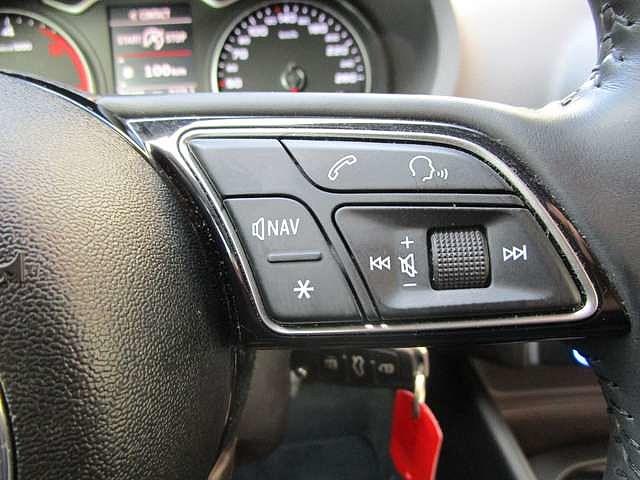 Audi A3 1.6 TDi S tronic/1ER PROP/XENON/GPS/ETAT9