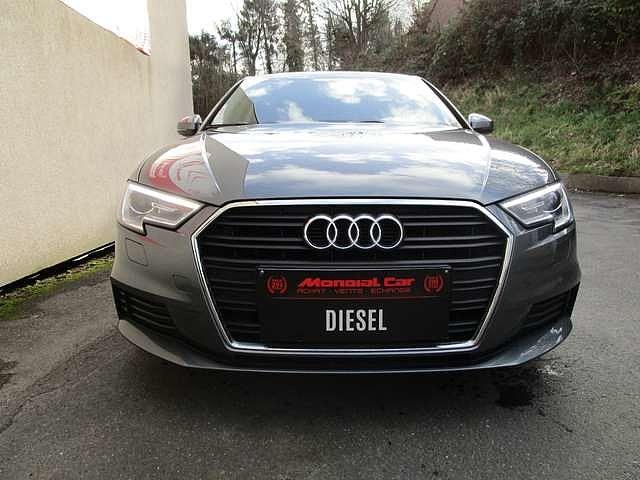 Audi A3 1.6 TDi S tronic/1ER PROP/XENON/GPS/ETAT9