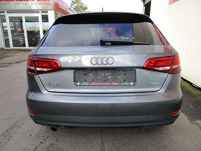 Audi A3 1.6 TDi S tronic/1ER PROP/XENON/GPS/ETAT9