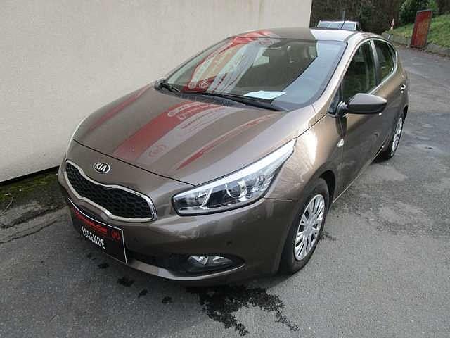 KIA CEE D 1.4i Easy/1ER PROP/FULL SERVICE/ETAT9/GARANTIE
