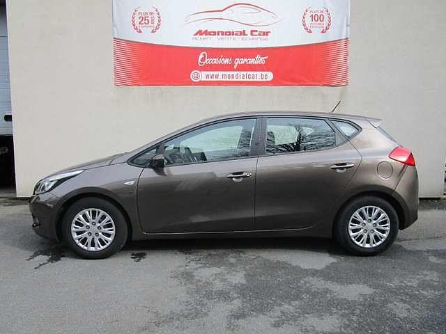 KIA CEE D 1.4i Easy/1ER PROP/FULL SERVICE/ETAT9/GARANTIE