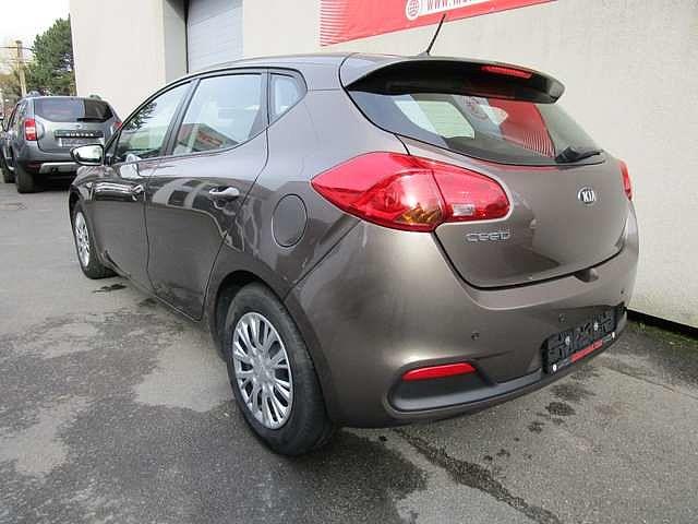KIA CEE D 1.4i Easy/1ER PROP/FULL SERVICE/ETAT9/GARANTIE