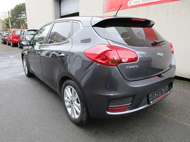 KIA CEE D 1.4i Easy /1ER PROP/ETAT9/GARANTIE 01/2025