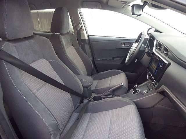 Toyota Auris TS 1.8 Comfort & Pack 50+