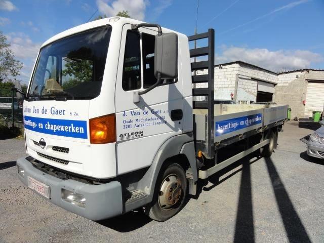 Nissan Cabstar 