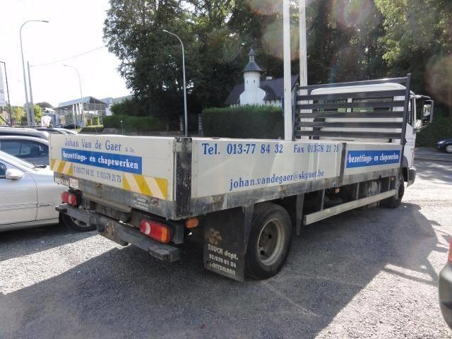Nissan Cabstar 