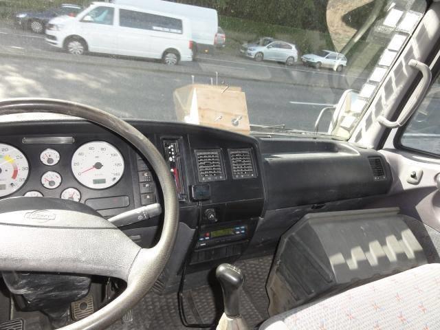 Nissan Cabstar 