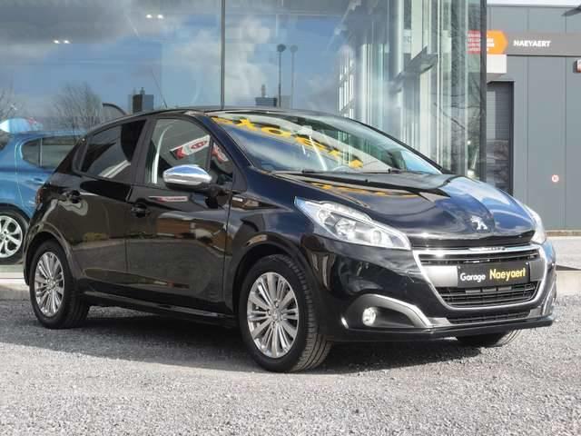 Peugeot 208 1.2i PureTech Style GPS, PARKEERSENSOREN