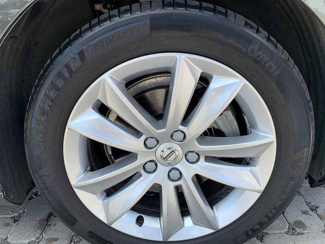 Volvo V60 Momentum D4 Geartronic