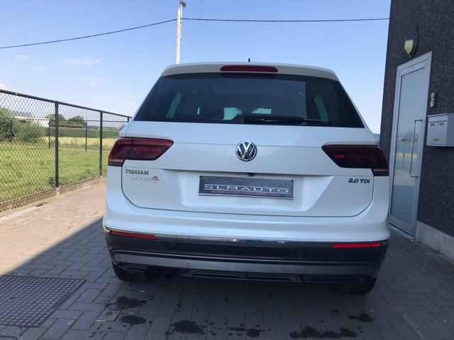 Volkswagen Tiguan 2.0 TDi SCR carat DSG euros 6 17500+btw