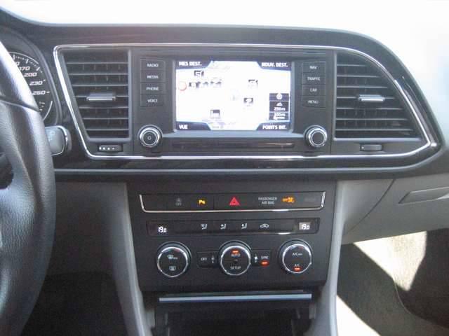 Seat Leon 5p 1.6 TDi 105cv  Options GPS + Phares LED