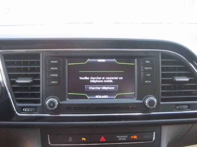 Seat Leon 5p 1.6 TDi 105cv  Options GPS + Phares LED
