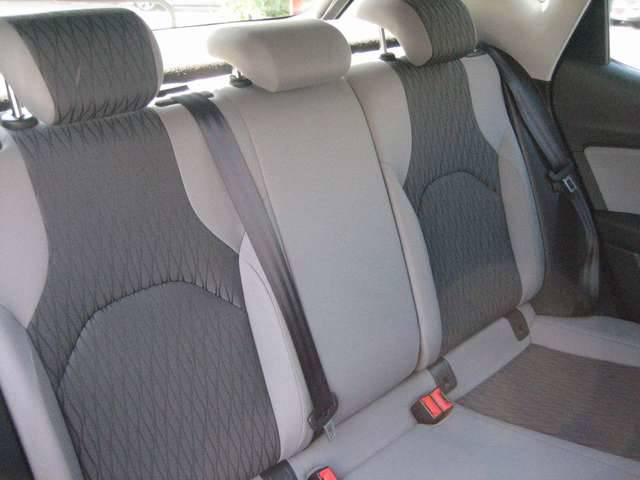 Seat Leon 5p 1.6 TDi 105cv  Options GPS + Phares LED