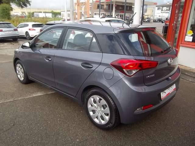 Hyundai I 20 5p 1.2i 75cv