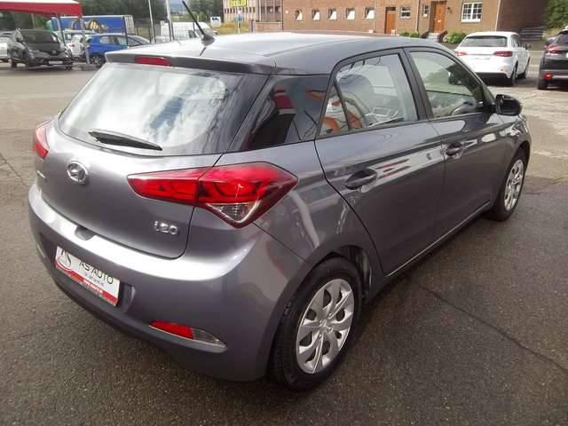 Hyundai I 20 5p 1.2i 75cv