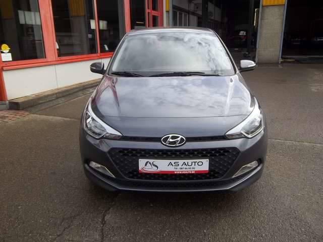 Hyundai I 20 5p 1.2i 75cv