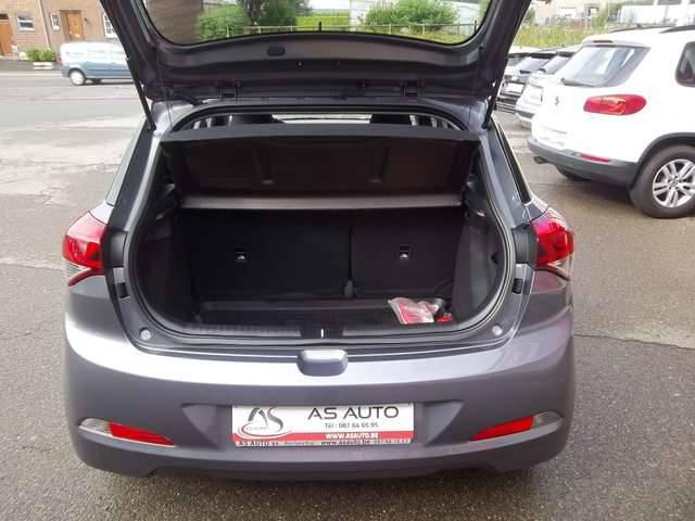 Hyundai I 20 5p 1.2i 75cv