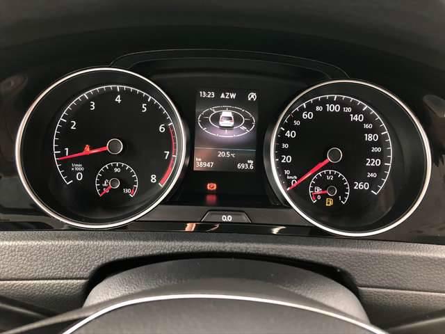 Volkswagen Golf 1.4 TSI 150pk R-Line | Full-LED | Keyless | NAVI