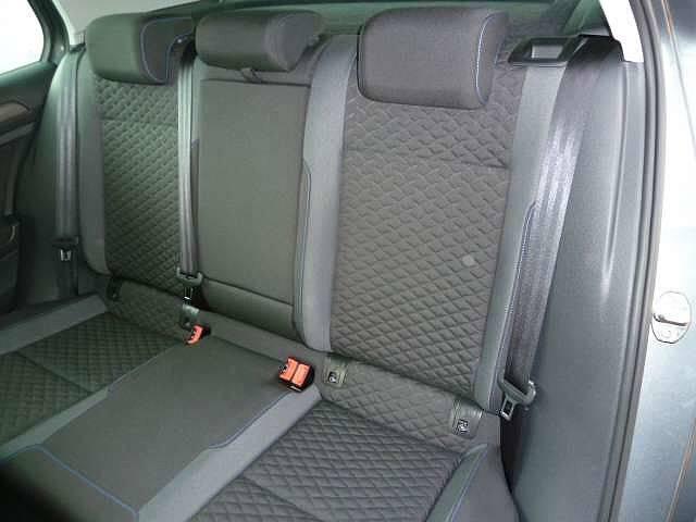 Volkswagen Golf 1.0  essence Comfortline JOIN