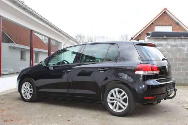 Volkswagen Golf VI 2.0TDi Highline DSG Keyless Xenon Navi Camera