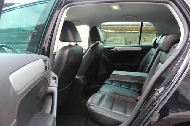 Volkswagen Golf VI 2.0TDi Highline DSG Keyless Xenon Navi Camera