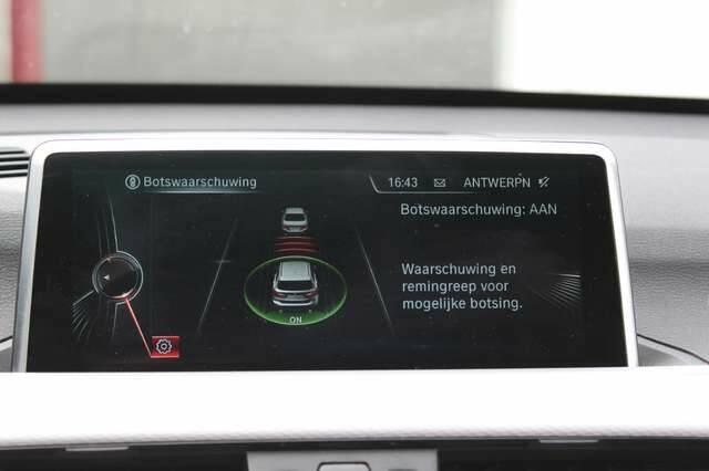 BMW X1 2.0 dA xDrive20 M-pack Pano Headup Navi Camera