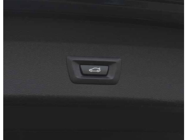 BMW X1 2.0 dA xDrive20 M-pack Pano Headup Navi Camera