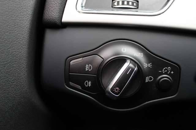 Audi A4 2.0 TDi Multitronic Navigatie BT Pdc 139000km