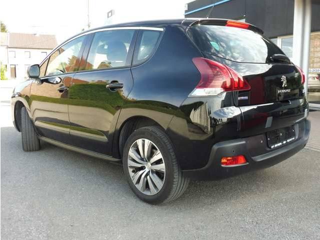 Peugeot 3008 1.6HDi 115cv 6Vit GPS/TEL BT/PH AUTO/APS ARR/...