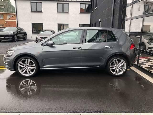 Volkswagen Golf 1.6 TDi 115pk Highline | LED | Zetelverwarming