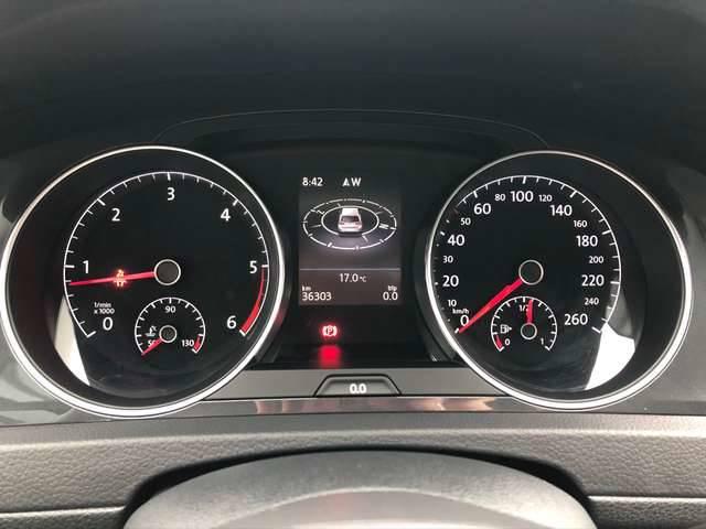 Volkswagen Golf 1.6 TDi 115pk Highline | LED | Zetelverwarming