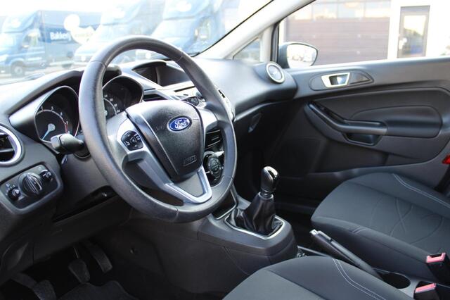 Ford Fiesta 1.25 Titanium l 5 DRS l AIRCO l PDC l LMV l 82PK