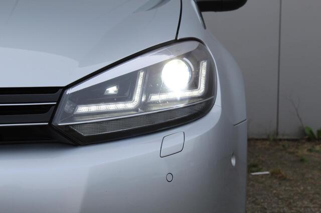 Volkswagen Golf 1.4 TSI R-Line / Navi / Xenon / Led / 18inch