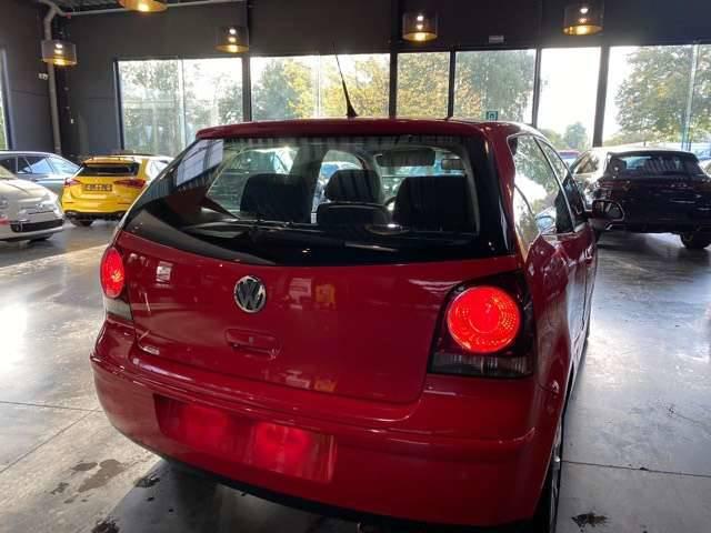 Volkswagen Polo 1.6i 16v sportline///99000 km /105 cv