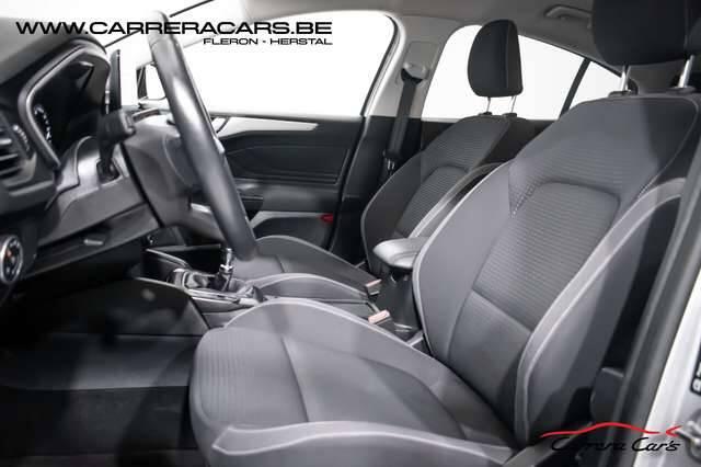 Ford Focus 1.0 EcoBoost Business|NAVILANEPDCCRUISEPDC|