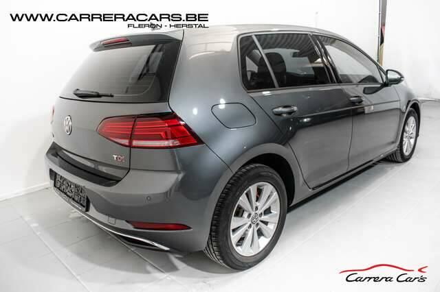 Volkswagen Golf 1.6 CRTDi|NAVICAMERALEDCRUISELIFT2019CLIMA|