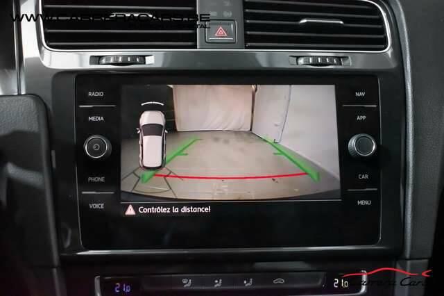 Volkswagen Golf 1.6 CRTDi|NAVICAMERALEDCRUISELIFT2019CLIMA|