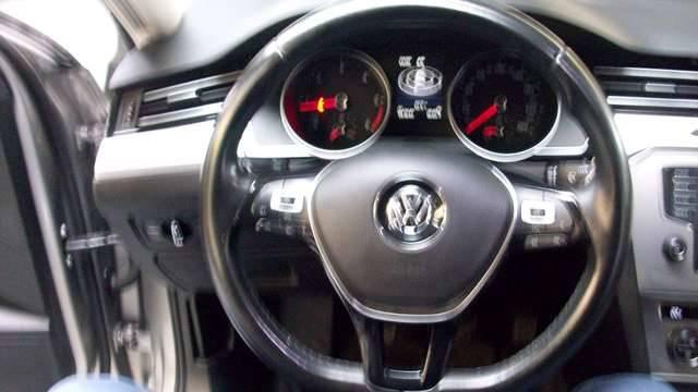 Volkswagen Passat 1.6 CR TDi Comfortline