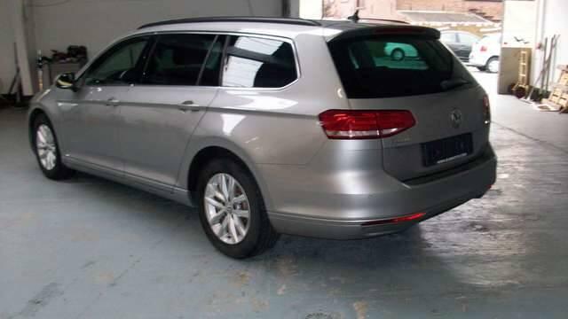 Volkswagen Passat 1.6 CR TDi Comfortline
