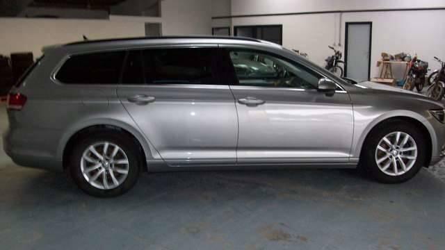 Volkswagen Passat 1.6 CR TDi Comfortline