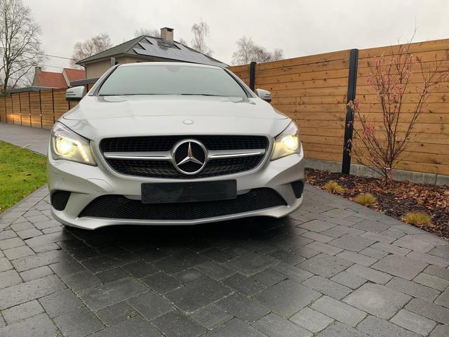Mercedes-Benz CLA-Klasse 180