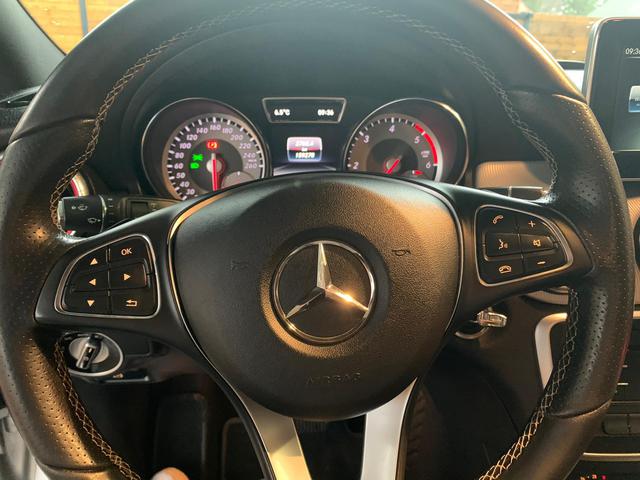 Mercedes-Benz CLA-Klasse 180